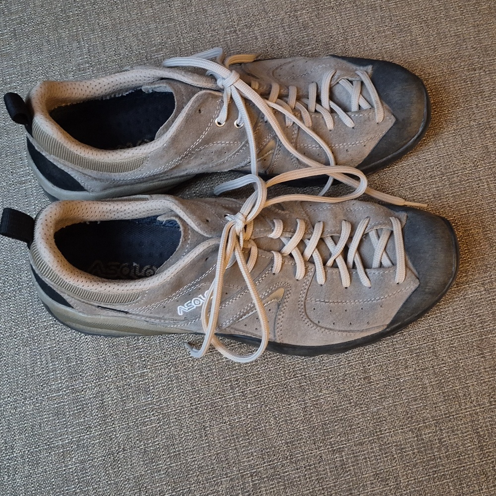 Asolo Men's Tan and Black Athletic Shoes - Picture 4 of 5